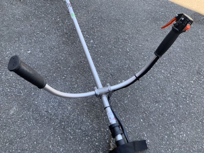 草刈機 EGT260 写真７